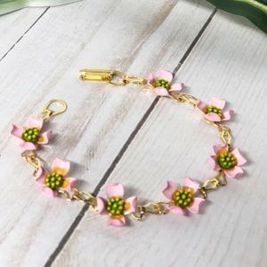 Vintage Jewelry - Vintage Pale Pink Enamel Flower Line Bracelet Boho Vintage Jewelry - Vintage Pale Pink Enamel Flower Line Bracelet Boho